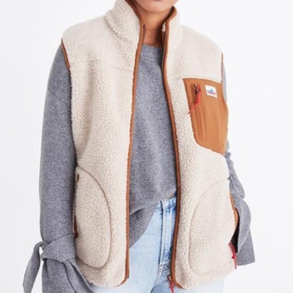 Madewell x Penfield Mattawa Fleece Vest - Picture 1 of 6